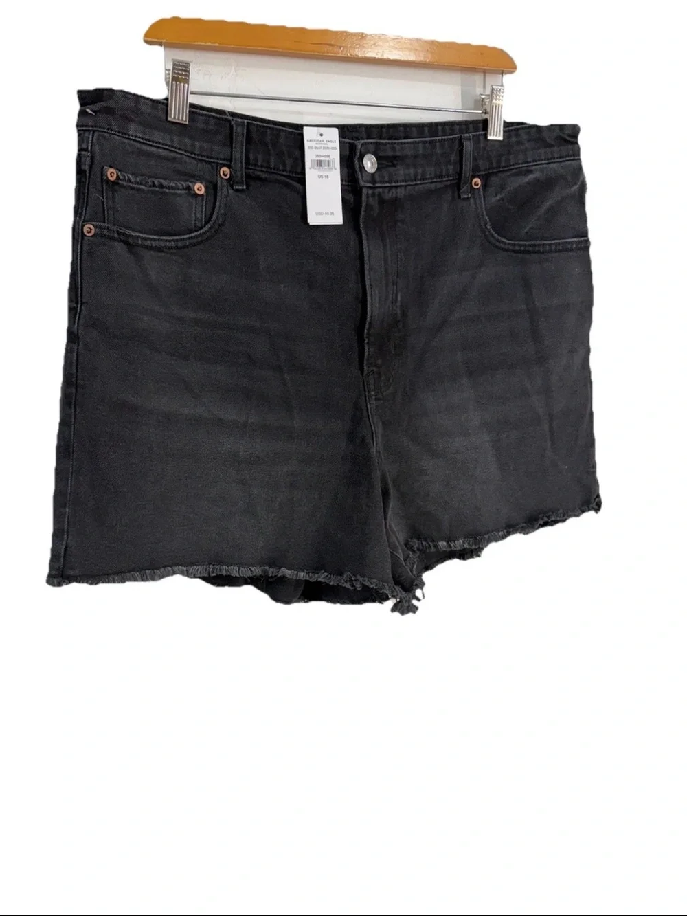 American Eagle Black Highest Rise Mom Short Women's Plus Size 18 NWT